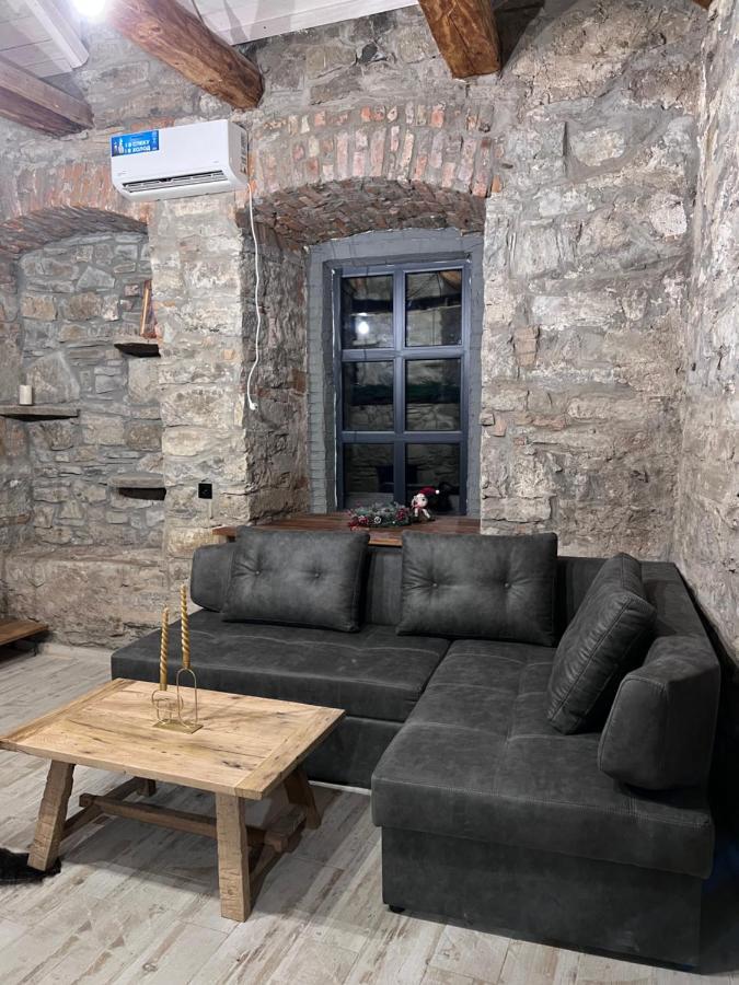 Luxury Live Apartment Kamianets Podilskyi Bagian luar foto
